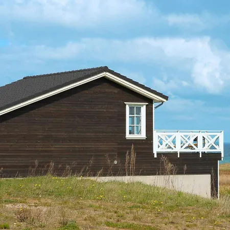 Four-bedroom Holiday In Bagenkop