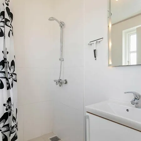 Four-bedroom Holiday In