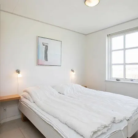 度假居 Four-bedroom Holiday In